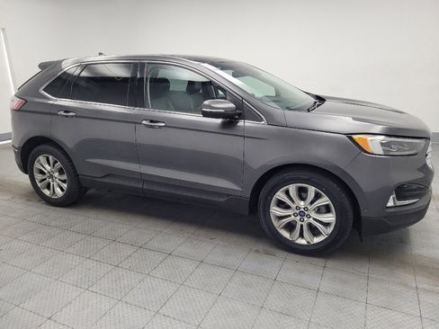 Used 2020 Ford Edge Titanium w/ Equipment Group 301A FWD image 11