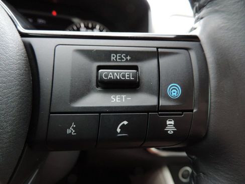 Certified 2021 Nissan Rogue SL FWD image 29