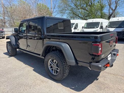 New 2026 Jeep Gladiator Mojave image 4