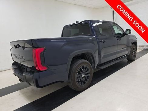 Used 2024 Toyota Tundra Limited AWD/4WD image 2