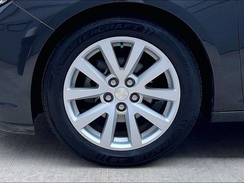 Used 2014 Chevrolet Malibu LT FWD image 9