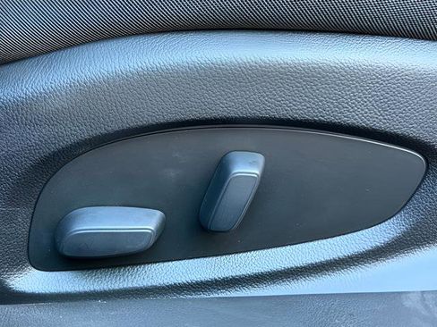 Used 2022 Chevrolet Camaro SS w/ Design Package 1 image 16