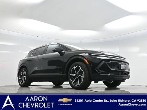 Used 2026 Chevrolet Equinox EV LT FWD image 2