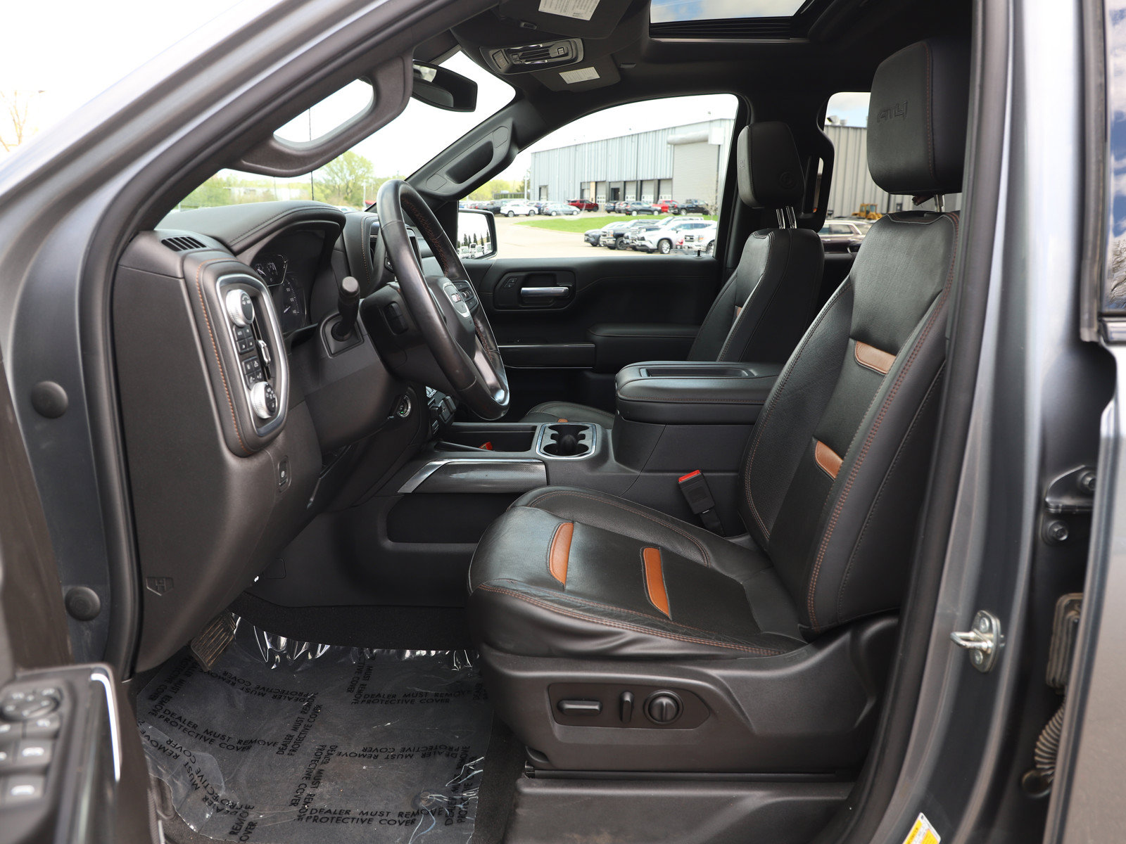 Used 2020 GMC Sierra 1500 AT4 w/ AT4 Premium Package AWD/4WD image 15