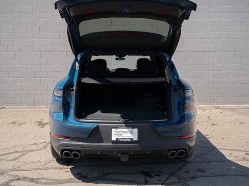 Certified 2024 Porsche Cayenne image 13