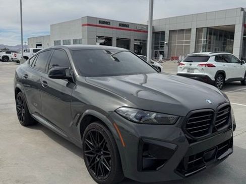 Used 2025 BMW X6 M Competition w/ Executive Package image 3