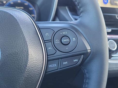 New 2026 Toyota Corolla Cross XLE w/ Convenience Package image 17