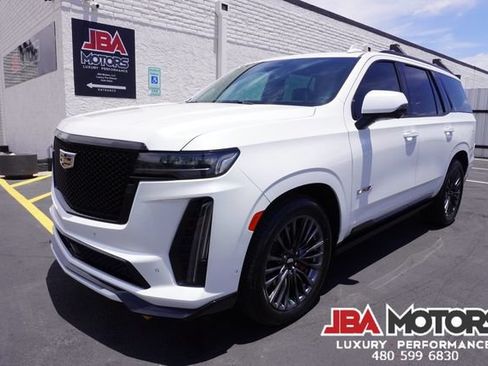 Used 2023 Cadillac Escalade V AWD/4WD image 46