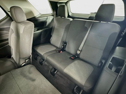 Used 2020 Chevrolet Traverse LS FWD image 27