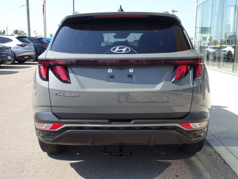 Used 2024 Hyundai Tucson SEL FWD image 4