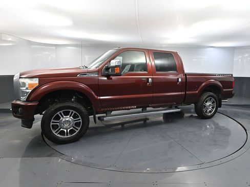 Used 2016 Ford F250 Platinum w/ FX4 Off-Road Package image 12