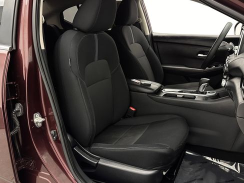 Used 2024 Nissan Sentra SV image 34