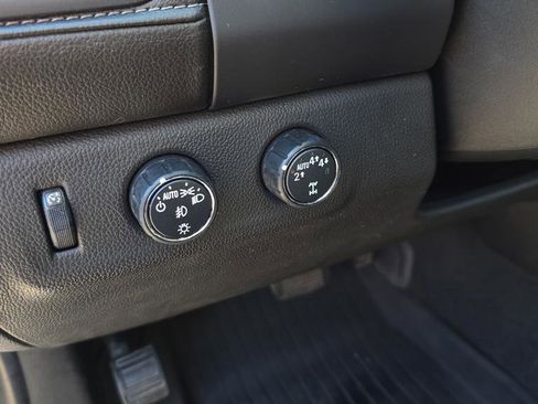 Used 2021 GMC Canyon Elevation w/ Driver Alert Package image 11