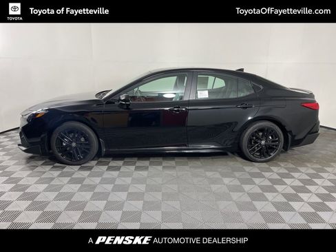 New 2026 Toyota Camry SE FWD image 2
