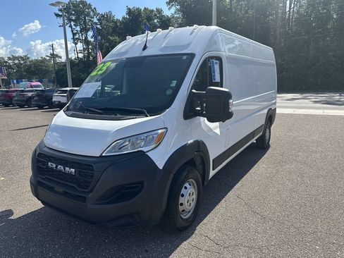 Used 2023 RAM ProMaster 2500 FWD image 12