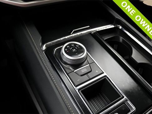 Used 2023 Ford Expedition XLT image 26