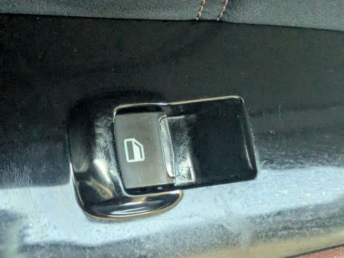 Used 2019 Ford Edge Titanium w/ Equipment Group 301A image 16