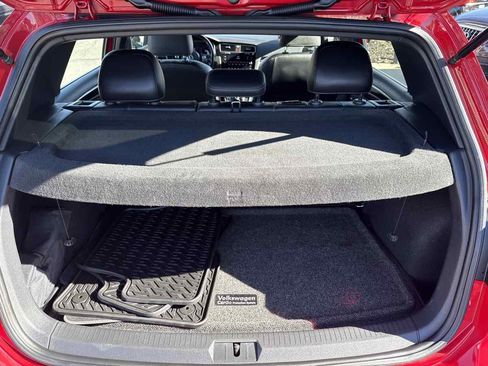 Used 2019 Volkswagen Golf 4-Door image 15