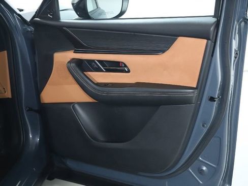 Certified 2025 MAZDA CX-70 3.3 Turbo S w/ Premium Plus image 22