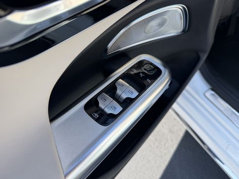 Certified 2024 Mercedes-Benz E 350 4MATIC Sedan image 15