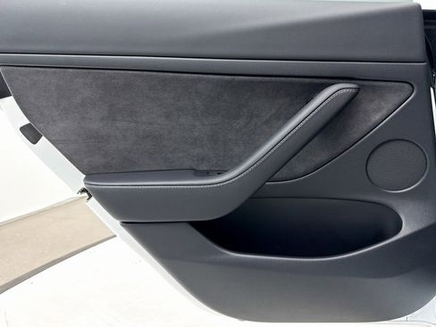 Used 2023 Tesla Model 3 Performance image 37