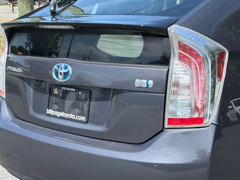 Used 2012 Toyota Prius Three FWD image 5