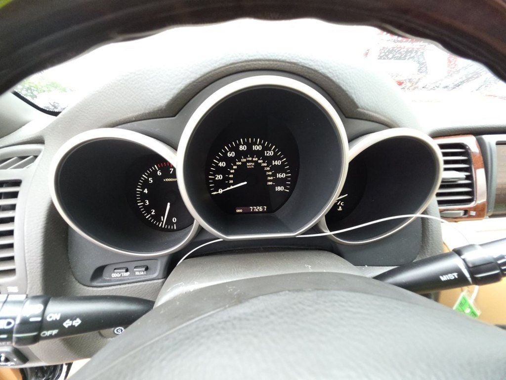 Used 2006 Lexus SC 430 Convertible w/ Preferred Accessory Pkg RWD image 8