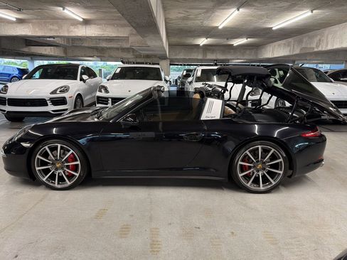Certified 2016 Porsche 911 Targa 4S AWD/4WD image 34
