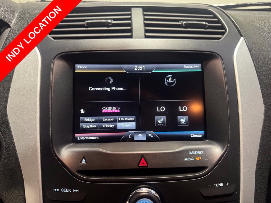 Used 2015 Ford Explorer XLT w/ Equipment Group 202A AWD/4WD image 21