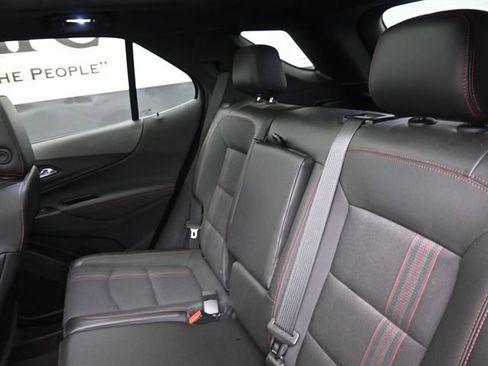 Used 2022 Chevrolet Equinox RS FWD image 20