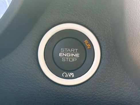 Used 2019 RAM 1500 Big Horn image 35