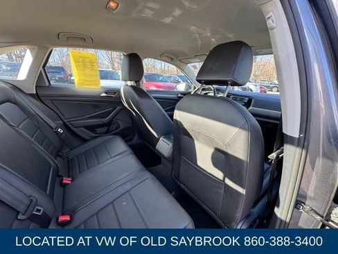 Certified 2024 Volkswagen Jetta SE FWD image 20