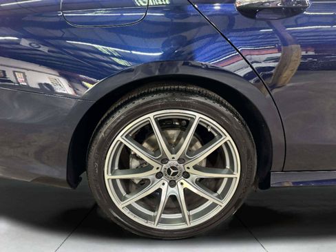 Used 2022 Mercedes-Benz E 350 4MATIC Sedan image 43