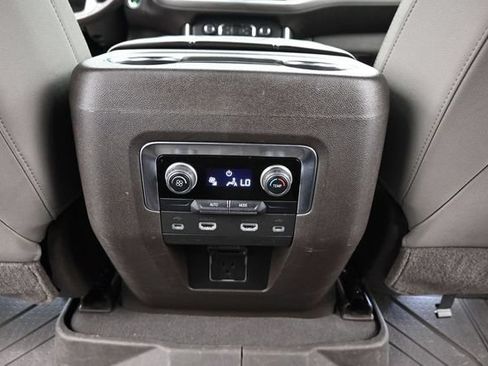 Used 2021 Chevrolet Suburban LT w/ Rear Media and Nav Package AWD/4WD image 27