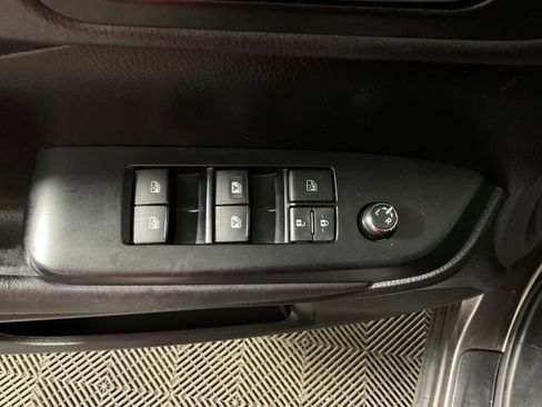 Used 2017 Toyota Highlander SE AWD/4WD image 21