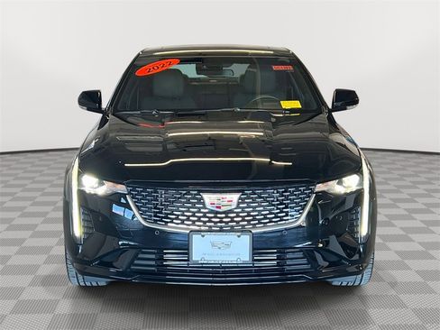 Used 2022 Cadillac CT4 Premium Luxury image 2
