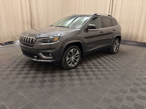 Used 2019 Jeep Cherokee Overland image 1