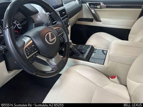 Used 2023 Lexus GX 460 Premium w/ Accessory Package AWD/4WD image 20