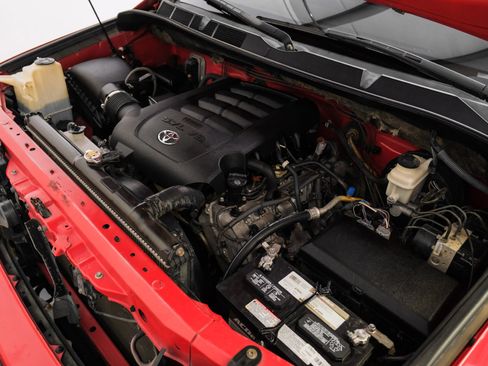 Used 2010 Toyota Tundra Platinum image 51