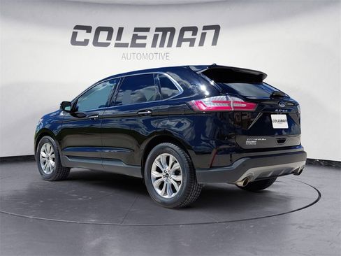 Used 2024 Ford Edge Titanium image 3