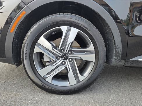 Certified 2023 Kia Sorento SX Prestige w/ Panoramic Sunroof Package AWD/4WD image 11