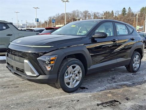 New 2026 Hyundai Kona SE image 2