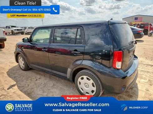 Used 2013 Scion xB image 3