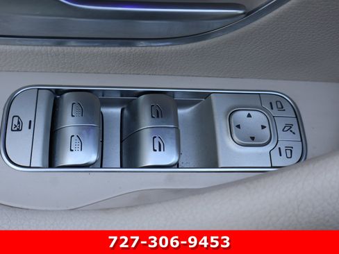 Certified 2023 Mercedes-Benz GLS 450 4MATIC image 17