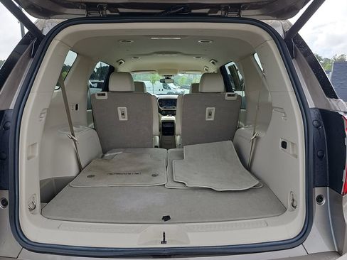 Used 2023 GMC Acadia Denali FWD image 17