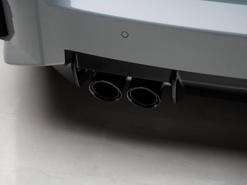 Used 2026 BMW M2 w/ Lighting Package RWD image 32