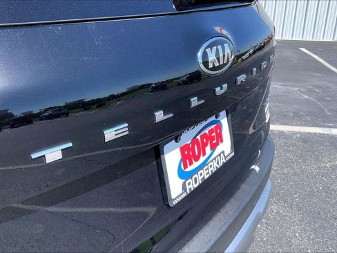 Used 2021 Kia Telluride SX w/ Towing Package image 30