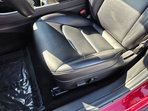 Used 2018 Tesla Model 3 Long Range image 18