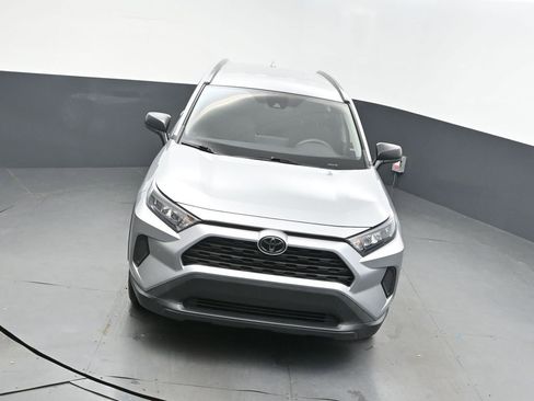 Used 2021 Toyota RAV4 LE image 37