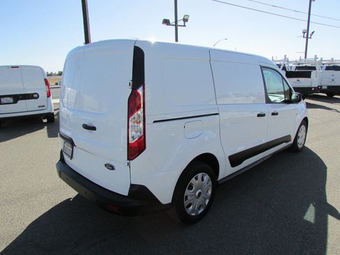 Used 2021 Ford Transit Connect XLT image 6
